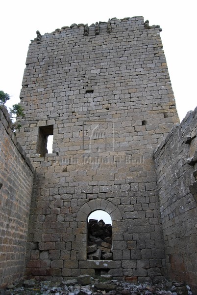 Restos de la torre oeste