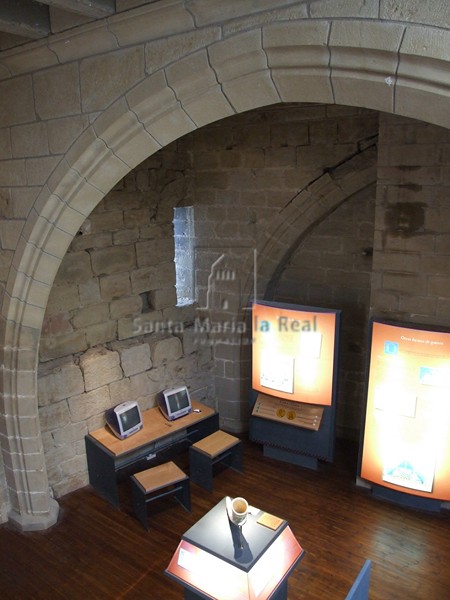Interior de la torre del homenaje
