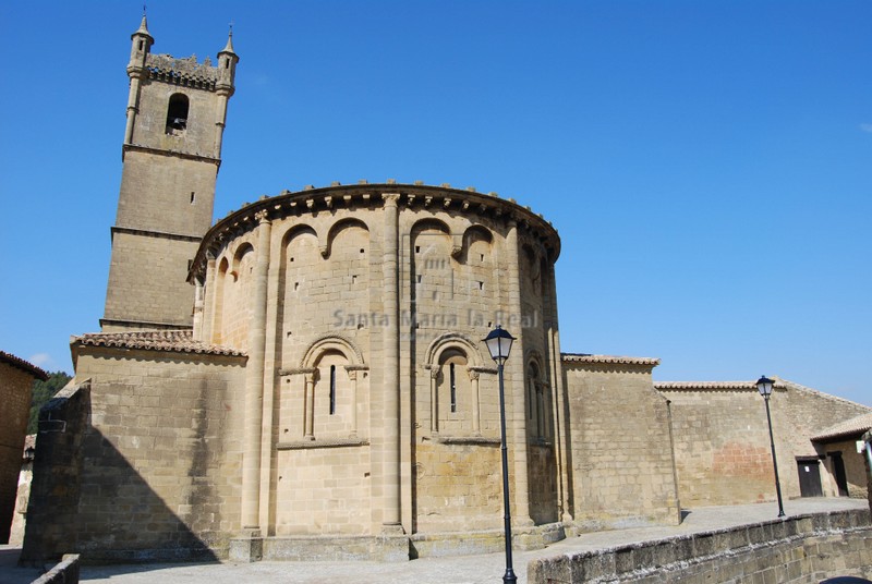 Vista cabecera iglesia de San Martín de Tours