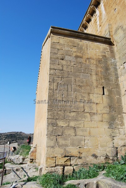 Detalle de la capilla sur