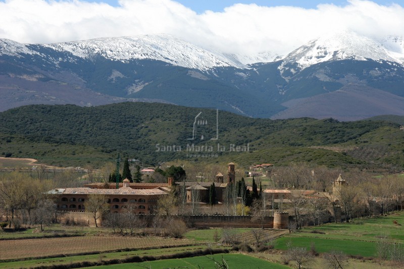 Vista del monasterio desde el Este